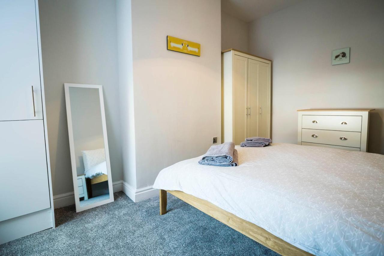 Spacious, Modern 4 Bed House Close To City Centre 체스터 외부 사진